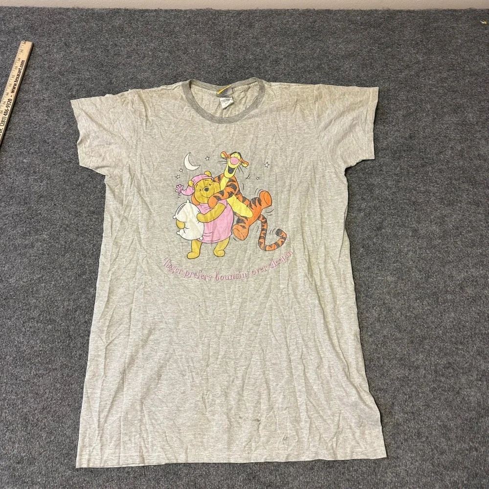Disney Nightshirt Womens Size L/XL Gray Striped Winnie Pooh Tigger Sleep Tee